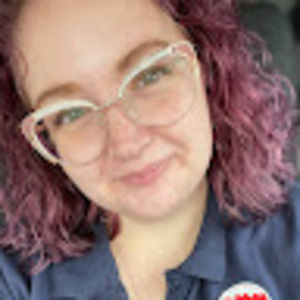 Meet your Posher, Denise